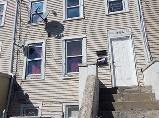 204 Ann St, Newburgh, NY 12550