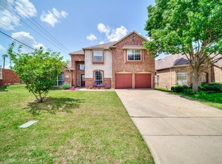 1801 Kris St, Mansfield, TX 76063