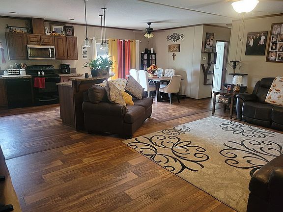 2nd image of 143 County Road 3053