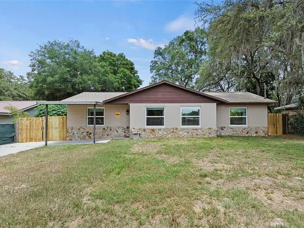39828 GRAYS AIRPORT ROAD, LADY LAKE, FL 32159