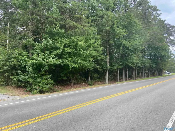 53 State Highway 71, Pisgah, AL 35765