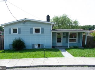 209 Fulton St, Hancock, MD 21750