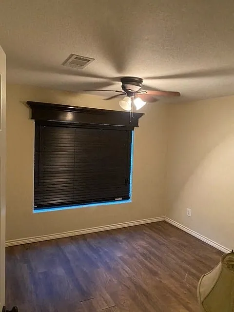 2 bed, 1200 sqft, $1,600 — Photo 4
