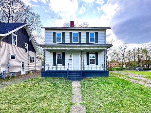 118 Wengler Ave, Sharon, PA 16146