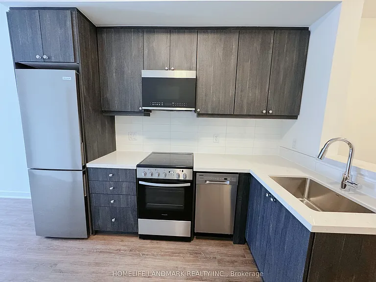 51 Clarington Blvd #116 — Photo 5