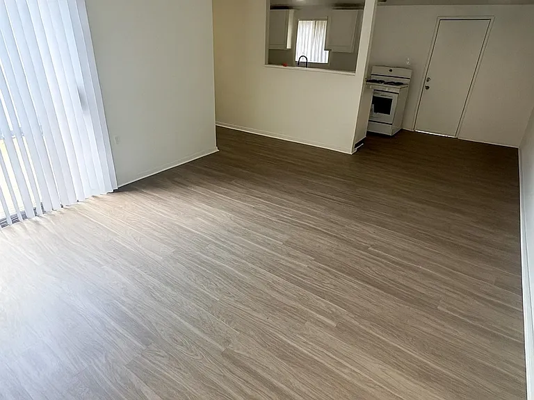 3438 W Ariel Pl — Photo 7
