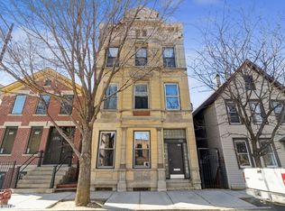 1722 S Desplaines St #1F, Chicago, IL 60616