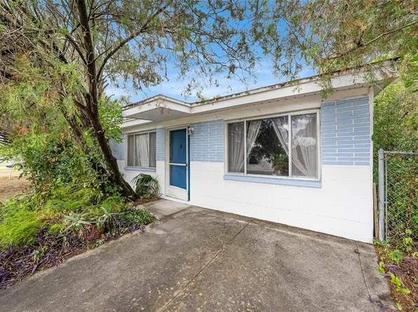 8481 93rd Ave, Seminole, FL 33777