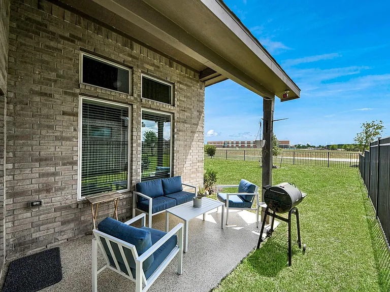 1614 Sequoia Run Dr — Photo 43