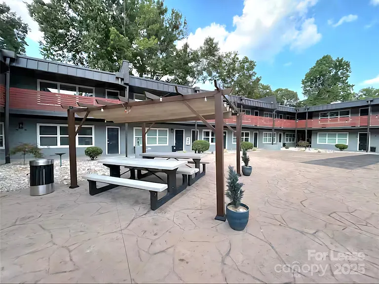 2000 Patio Ct #124 — Photo 12