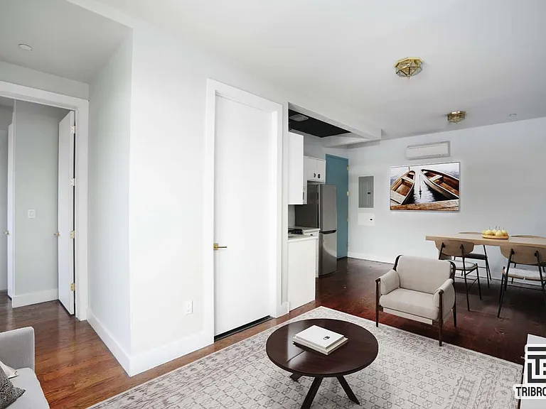 489 Washington Ave #1G — Photo 1