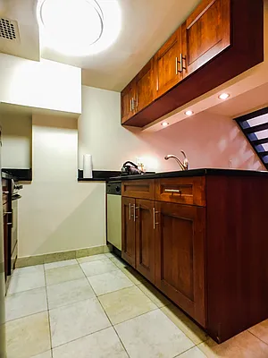 Rented by (Legacy) NY Quality Living Uptown | media 29