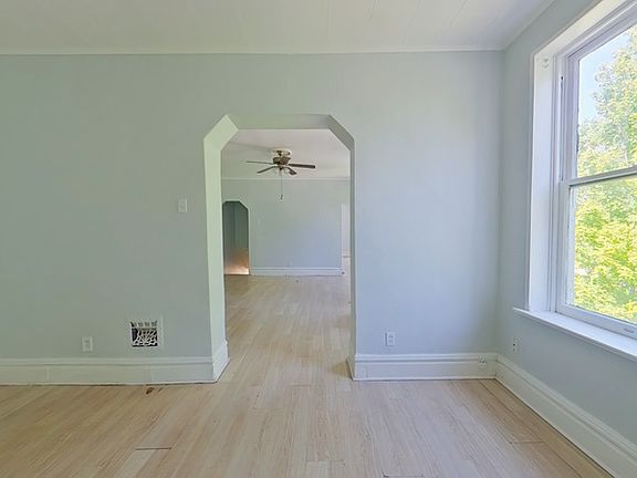 4th image of 4100 Michigan Ave #1F