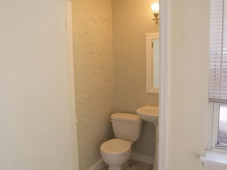 7751 Davis Dr — Photo 15
