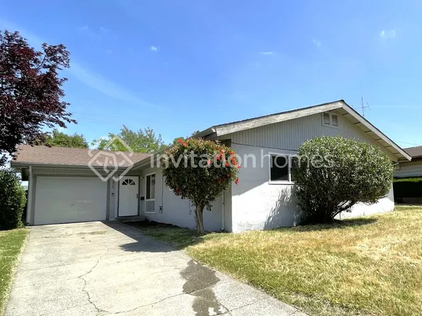 6416 La Cienega Dr, North Highlands, CA 95660