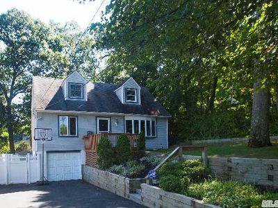 15 Spruce Dr, East Northport, NY, 11731