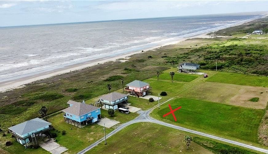 1st image of Pelican Beach Dr