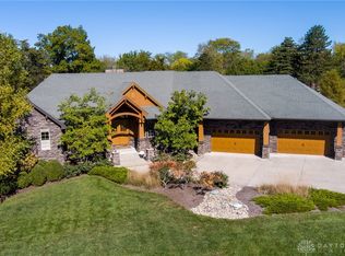 5199 Medlar Rd, Miamisburg, OH 45342