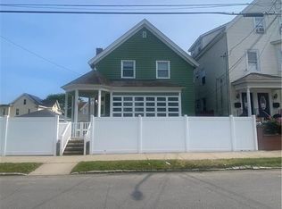 218 Indiana Ave, Providence, RI 02905