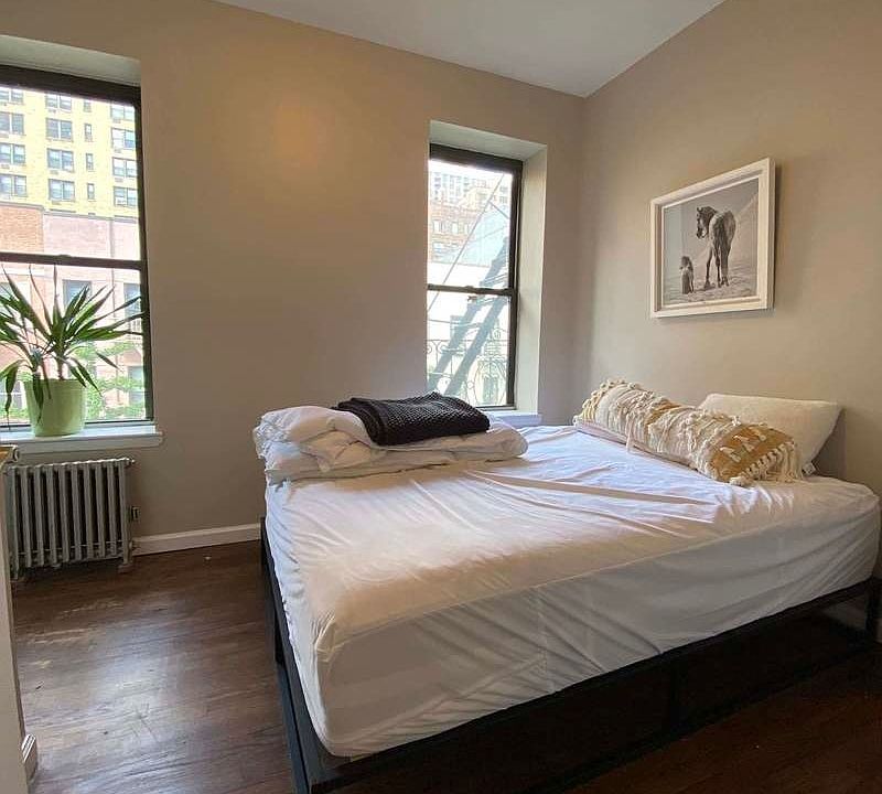 1st image of 326 E 78th St APT 21