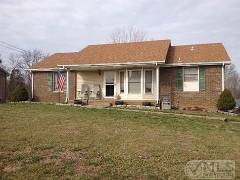 1st image of 1426 Janet Way Dr