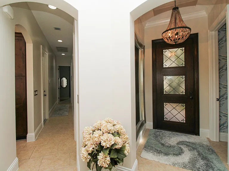 8000 Cordoba Pl — Photo 20