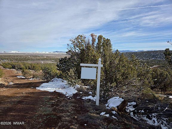 4th image of 10 Co Rd