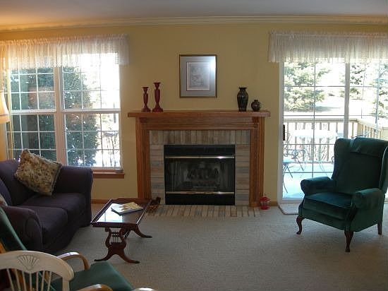 Large Living Room with Gas Fireplace