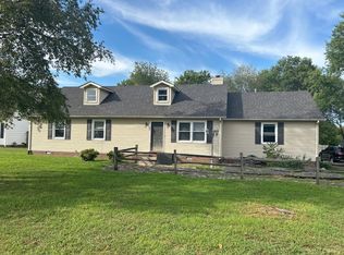 693 Morris Dr, Murfreesboro, TN 37130