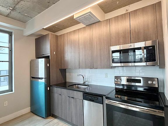 3rd image of 1930 Bedford Ave #7L