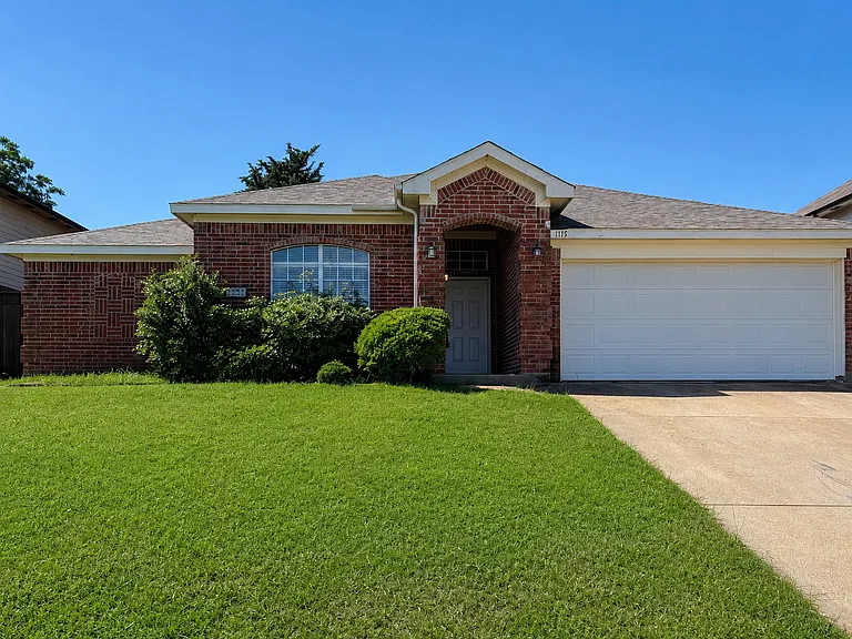 1115 Chancellorsville Pkwy — Photo 1