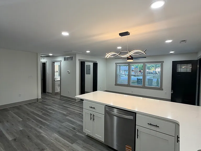 3603 Flint St — Photo 7