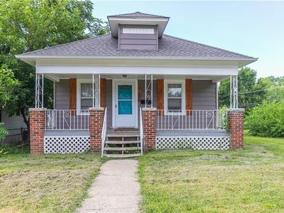 11324 E 14th St S, Independence, MO, 64052