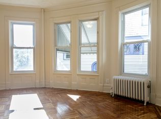 237 Argyle Rd #2, Brooklyn, NY 11218