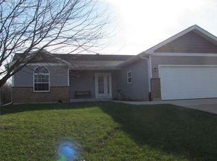 1721 Sunset Dr, Twin Lakes, WI 53181