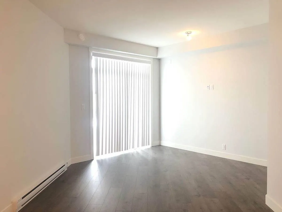 1 bed, 706 sqft, $1,600 — Photo 2