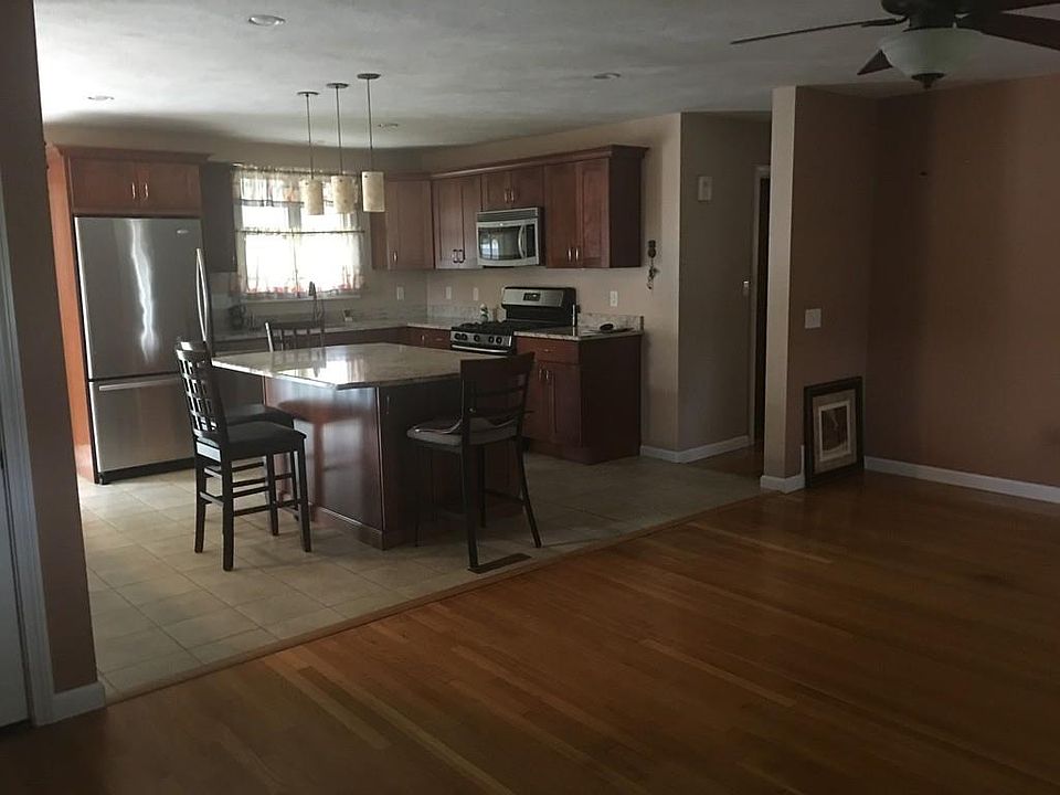 2nd image of 342 Upland St