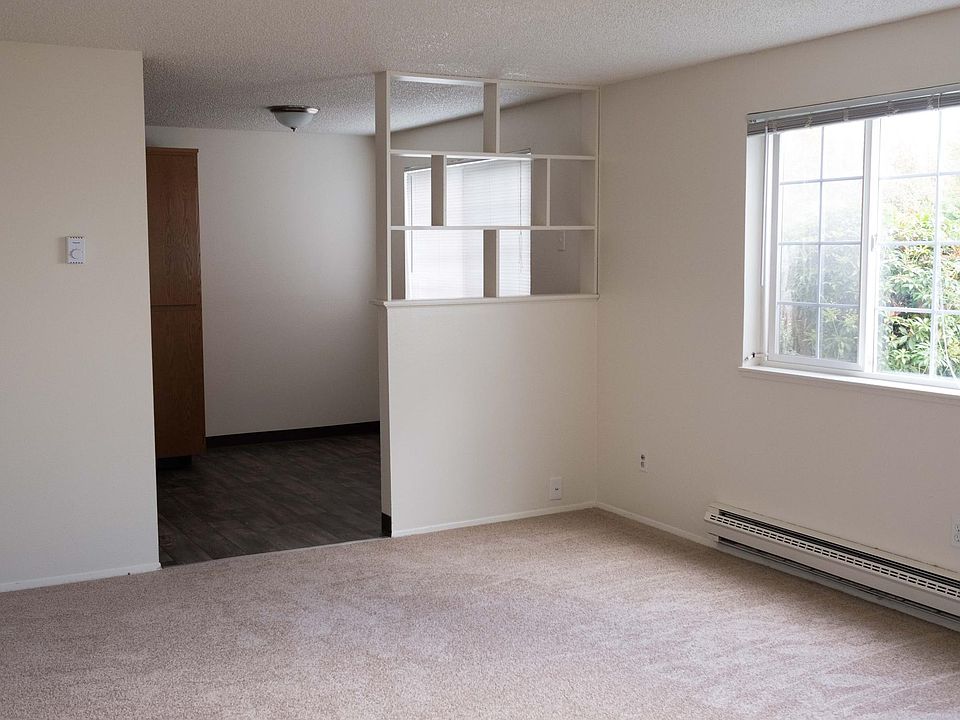 1st image of 344 7th St SE #Pspnhmrjq