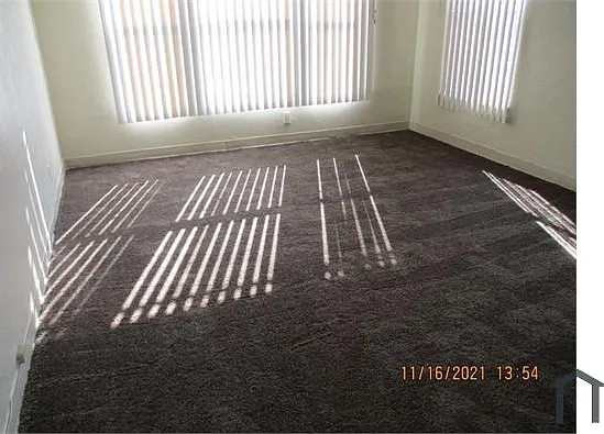 Studio, 429 sqft, $1,457 — Photo 3