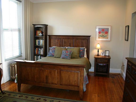 Bedroom/Living Room 2