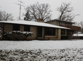 425 College Ave, Winthrop Harbor, IL 60096