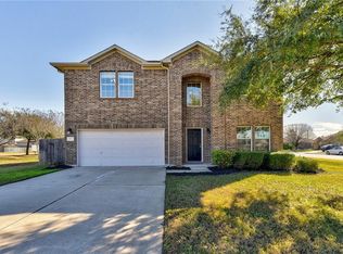 100 Campos Dr, Hutto, TX 78634