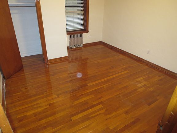 3rd image of 510 12th St #1A