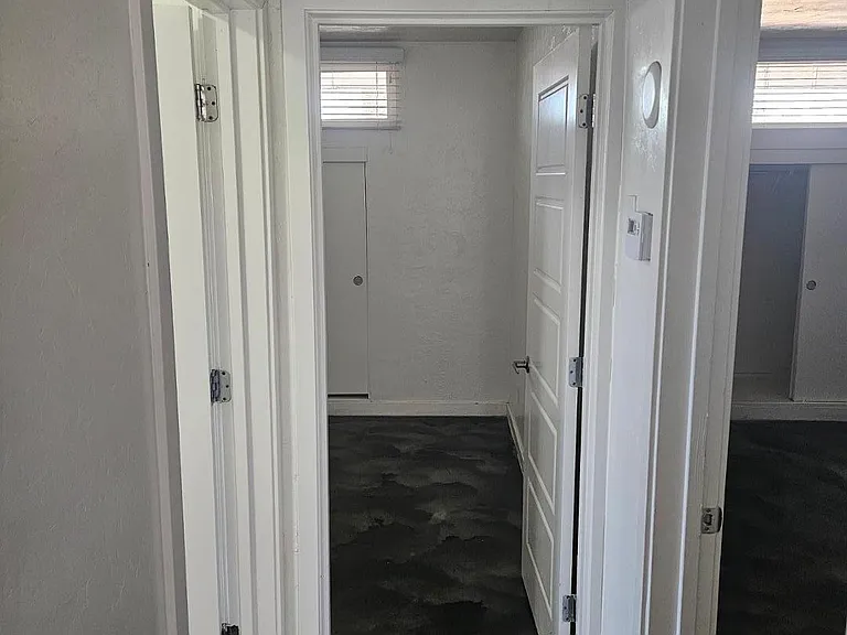 2104 E Fairmount Ave #16A — Photo 8
