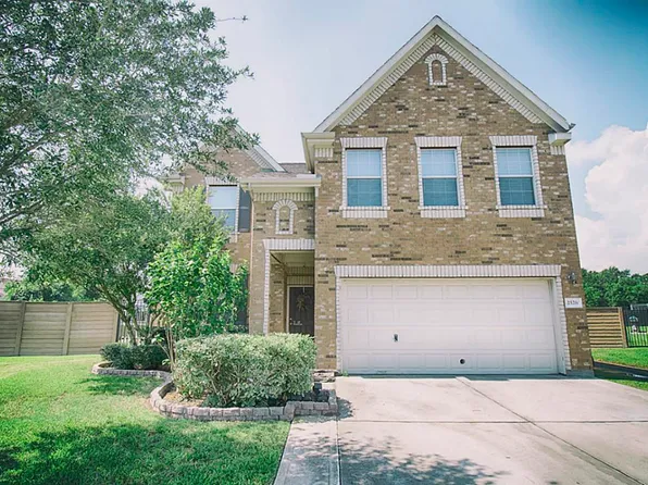 2526 Pelican Dr, Seabrook, TX 77586