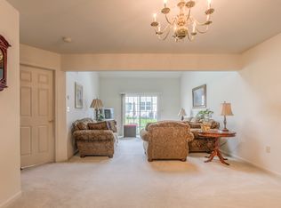 6352 Mercury Dr, Mechanicsburg, PA 17050