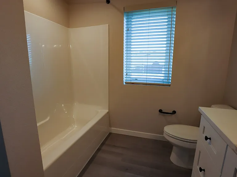 Waverly Townhomes — Photo 36
