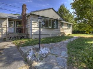 114 Wilmington Rd, Burlington, MA 01803