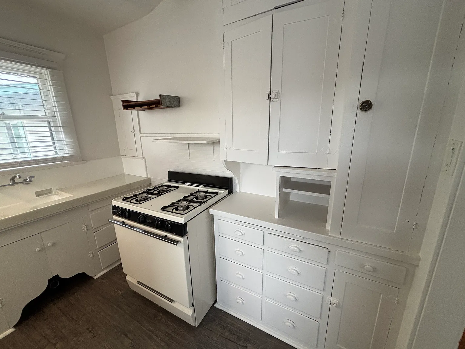 1 bed, 600 sqft, $1,895 — Photo 2