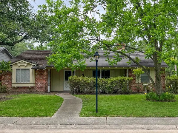 10002 Ella Lee Ln, Houston, TX 77042
